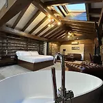 Nocleg ze śniadaniem Mas Farner - Adults Only 3*